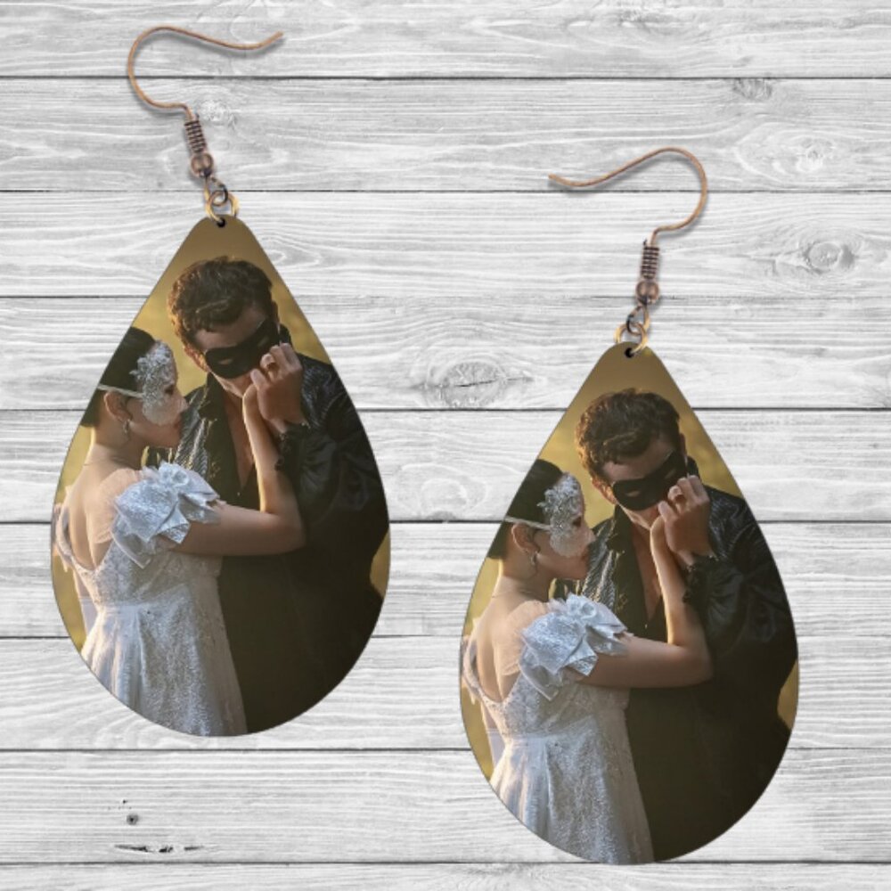 Benedict Bridgerton Earrings